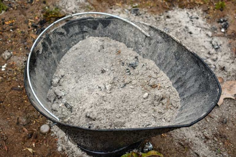 Learn to Use Wood Ash as Fertilizer and Compost | luv2garden.com