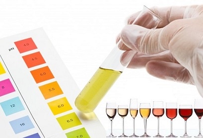 Measuring the acidity of wine